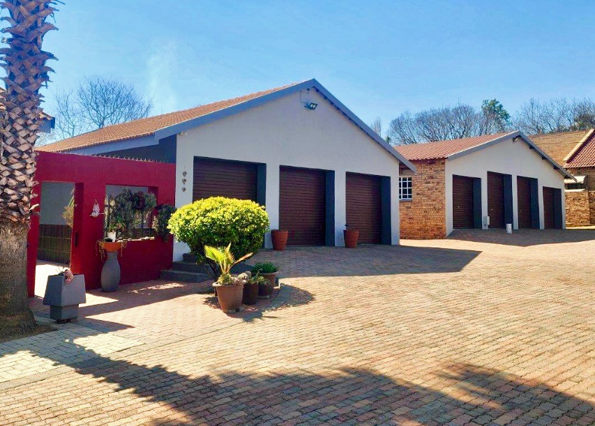 3 Bedroom Property for Sale in Vaal Park North West